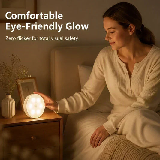 suitiifamily™🔆 LED-nattlampa med rörelsesensor – automatisk, USB-laddningsbar & enkel montering – perfekt för sovrum, hall, trappa och garderob 🌙